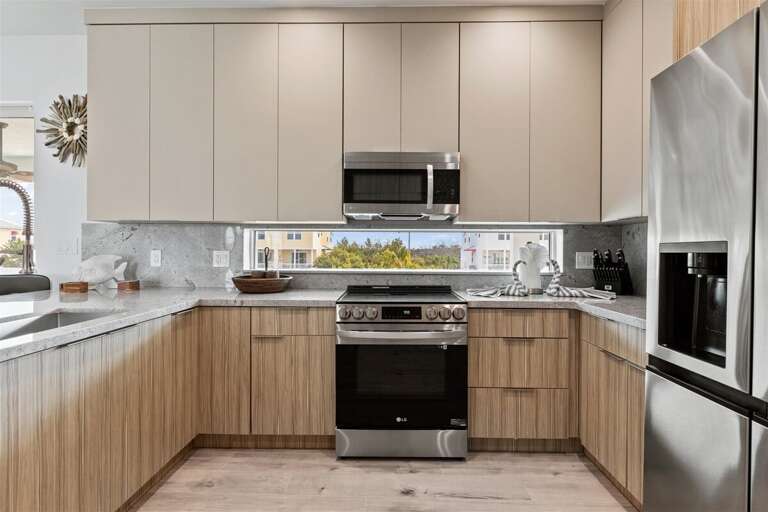 Fully stocked kitchen