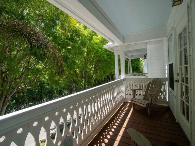 Shared King/twin room balcony Shared King/twin room balcony