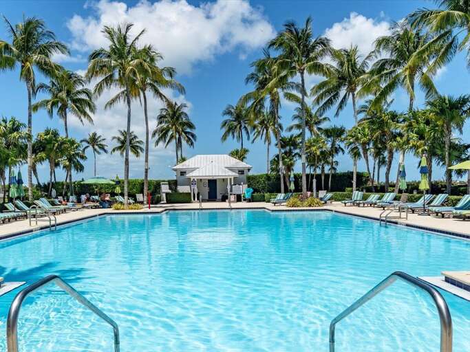 Shared pool, heated 5 feet salt but all salt pools do have some chlorine. Shared pool, heated 5 feet salt but all salt pools do have some chlorine.