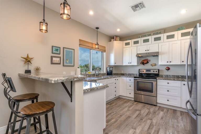 The full kitchen. The full kitchen.