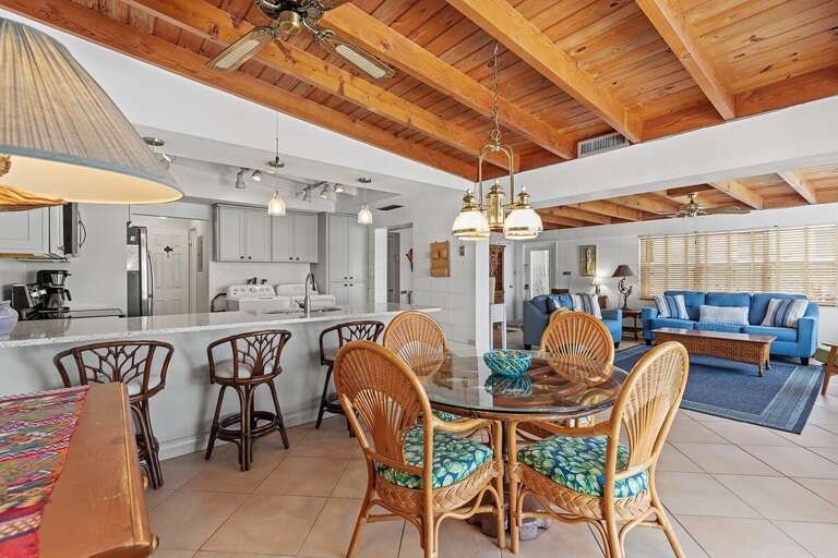 Natural wood ceiling brings warmth to all the rooms. Natural wood ceiling brings warmth to all the rooms.