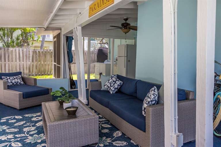 Outdoor space with lots of seating.