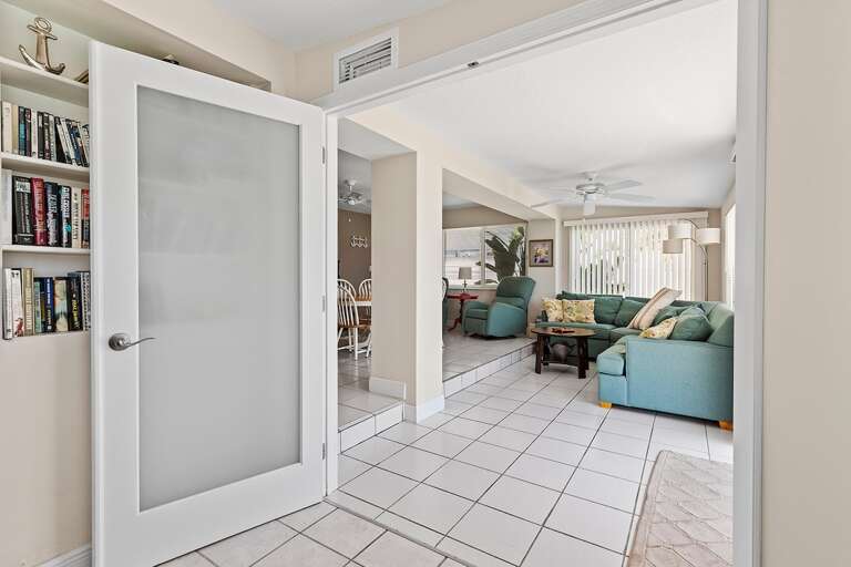 Plenty of seating to lounge in the living room, or enjoy meals with friends and family in the dining area.