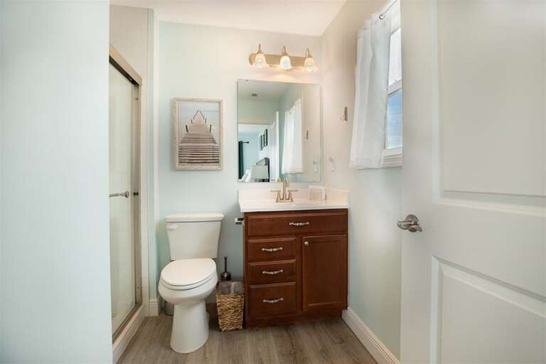 The other full bathroom.