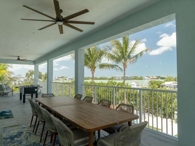 Dining table for 10 overlooking the bay.