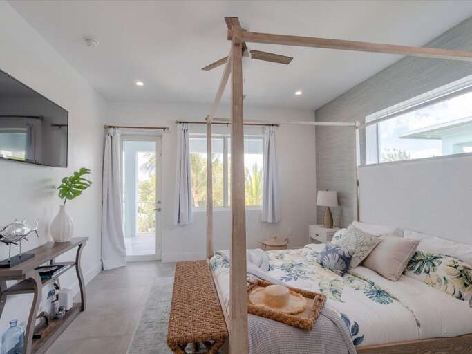 Master suite 2 on the 2nd level with a king bed.