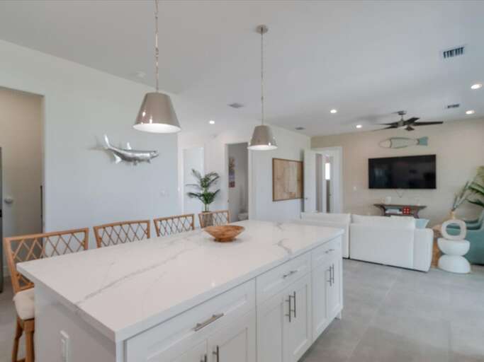 Natural light & water views from the kitchen & living room.