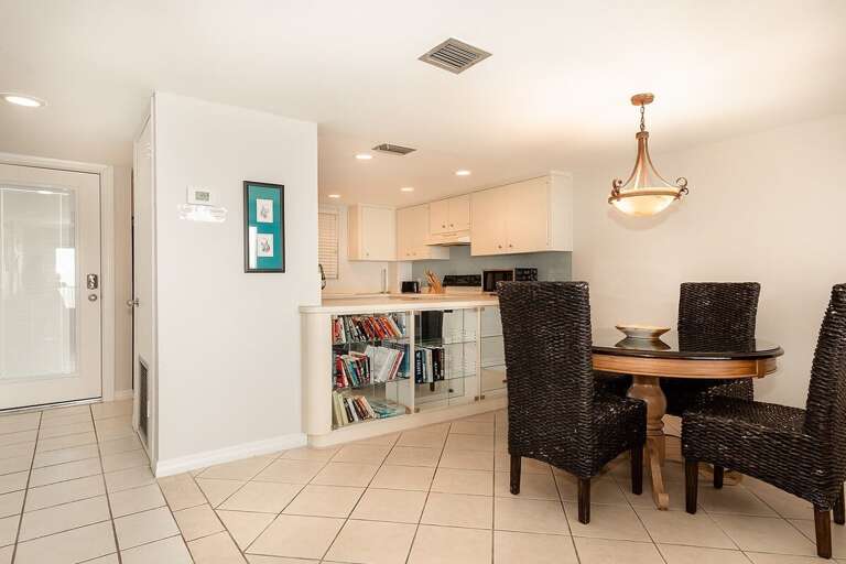 The dining area, seats 4.