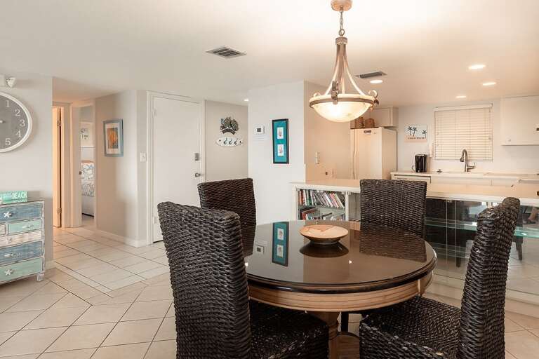 The dining area, seats 4.