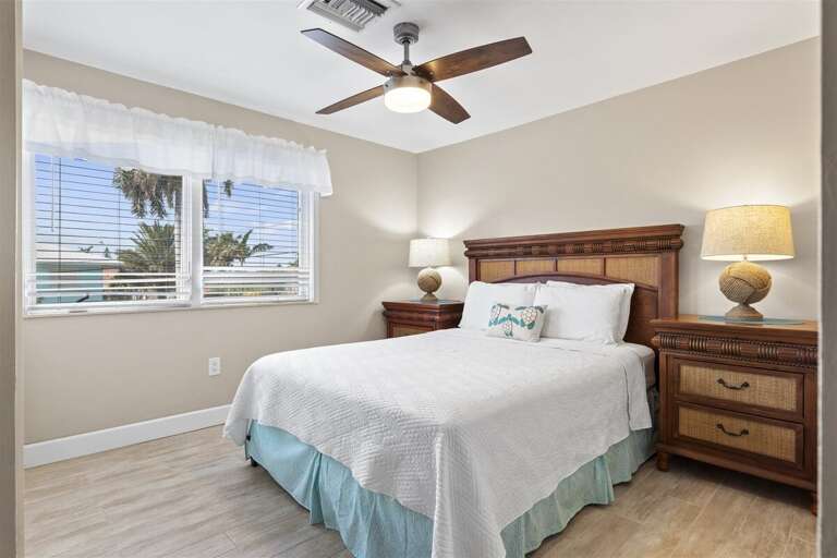 2nd level bedroom 4 with a king bed.