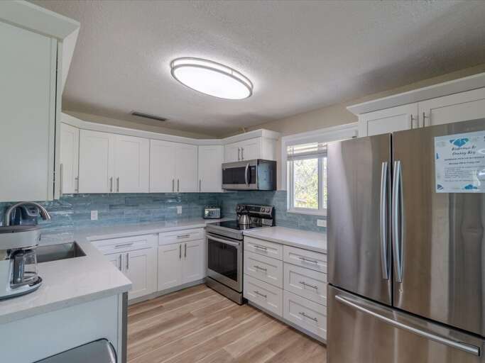 2nd level main kitchen stocked with all of the essentials