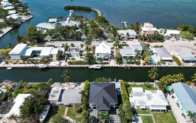 Above it all: Every sunrise and sunset paints a masterpiece, from this canal-side haven. Above it all: Every sunrise and sunset paints a masterpiece, from this canal-side haven.