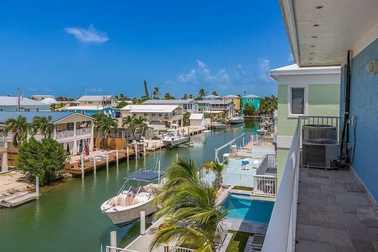 Canal views. Canal views.