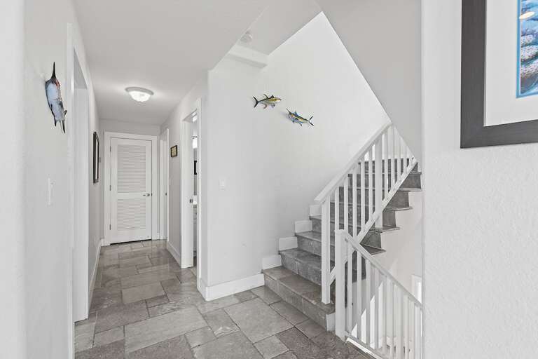 Stairs to the 3rd level. Stairs to the 3rd level.
