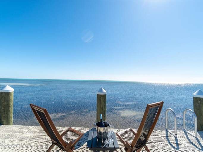 Toast to an amazing vacation.