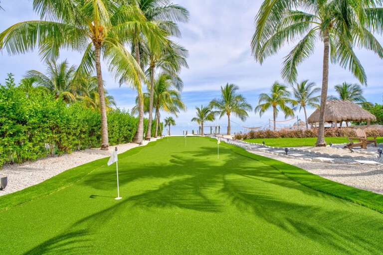 Private Mini Golf Course – Family-Friendly Florida Keys Rental