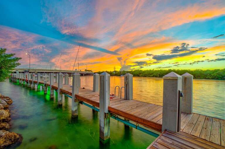 Watch breathtaking sunsets over Vaca Cut from your private 30' dock, ideal for evening relaxation, fishing, or photography in Marathon FL.