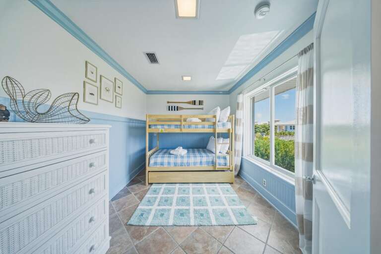 Perfect for kids, this bunk room offers a fun and comfortable space during your Marathon FL Florida Keys getaway.