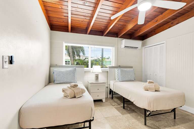 The twin guest bedroom is a convenient sleeping space for kids or additional guests, making this Key Colony Beach rental a comfortable choice for small families.