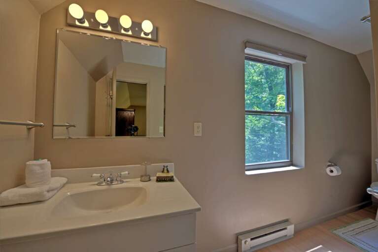 Full Bath, attached to Main Suite - Bedroom 2