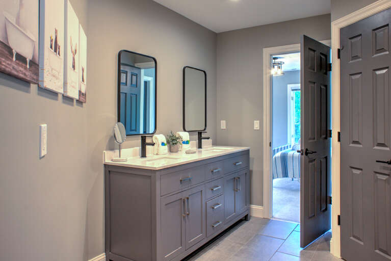 Bedroom Two & Three - Jack and Jill Bath