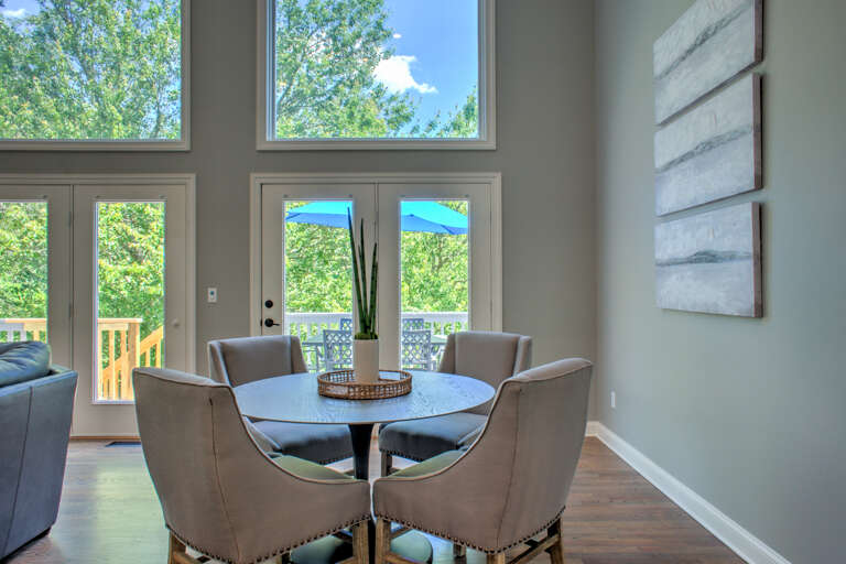 Conversational Table Conversational Table