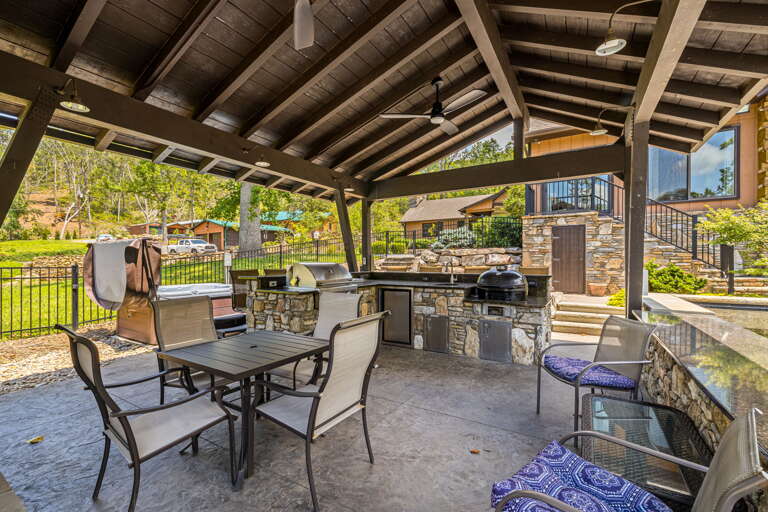 Outdoor Kitchen Pavilion