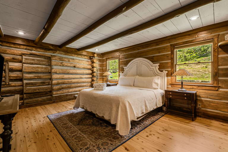 Main Suite/Bedroom Three - King Bed