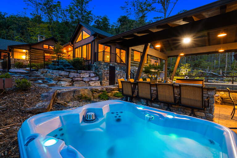 Evening Retreat: Hot Tub & Al Fresco Dining Evening Retreat: Hot Tub & Al Fresco Dining