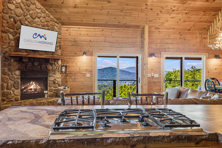 Gourmet Kitchen w/ Gas Range & Beautiful Mountain Views