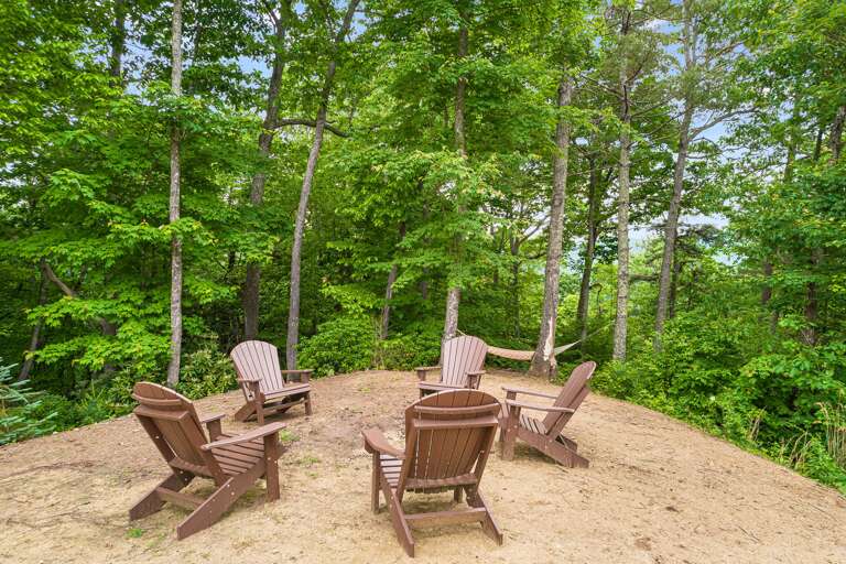 Outdoor Gathering Area at High Top Mountain Lodge