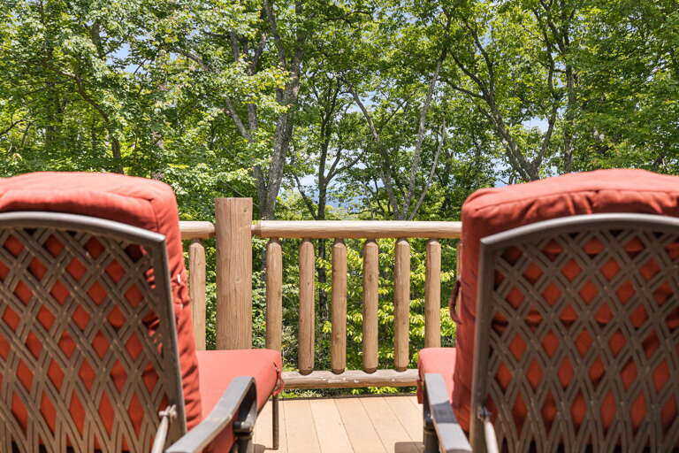 Mountain & Wooded Views