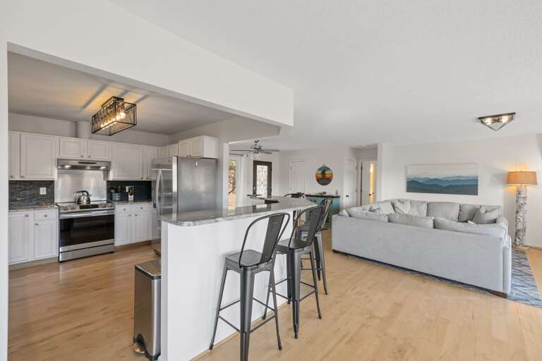 Breakfast Bar Seating