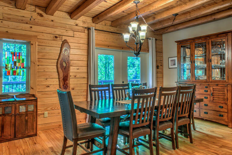 Dining Area Dining Area