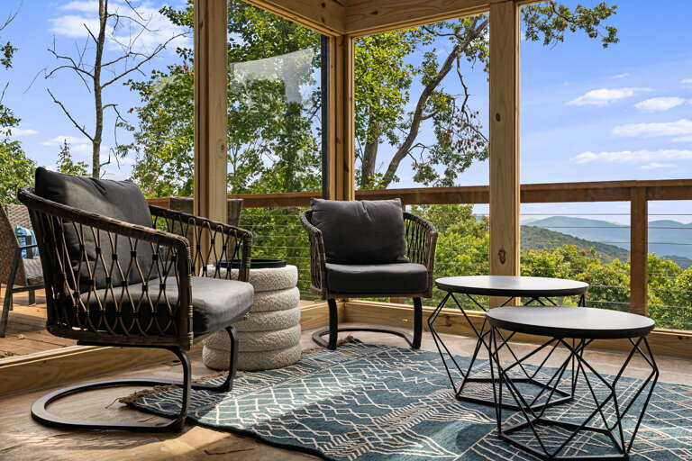 View the Mountain Peaks From the Sunroom View the Mountain Peaks From the Sunroom