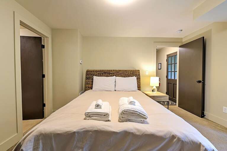 Main Suite Bedroom 6