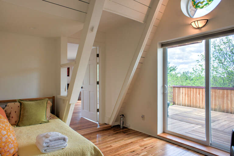 Upper Level - Sitting Area w/ Twin Day Bed & Deck Access
