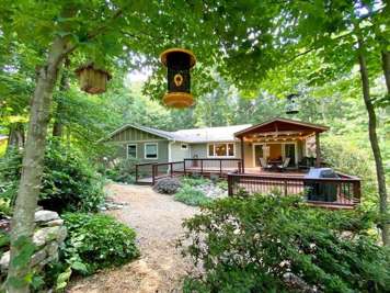 Find Peace & Tranquility at Tranquil-Nest AVL