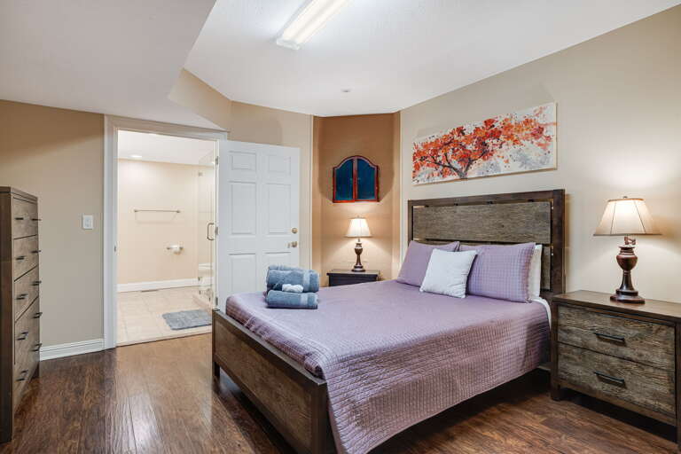 Bedroom Seven - Second Queen Bed w/ Attached Shared Shower Bath