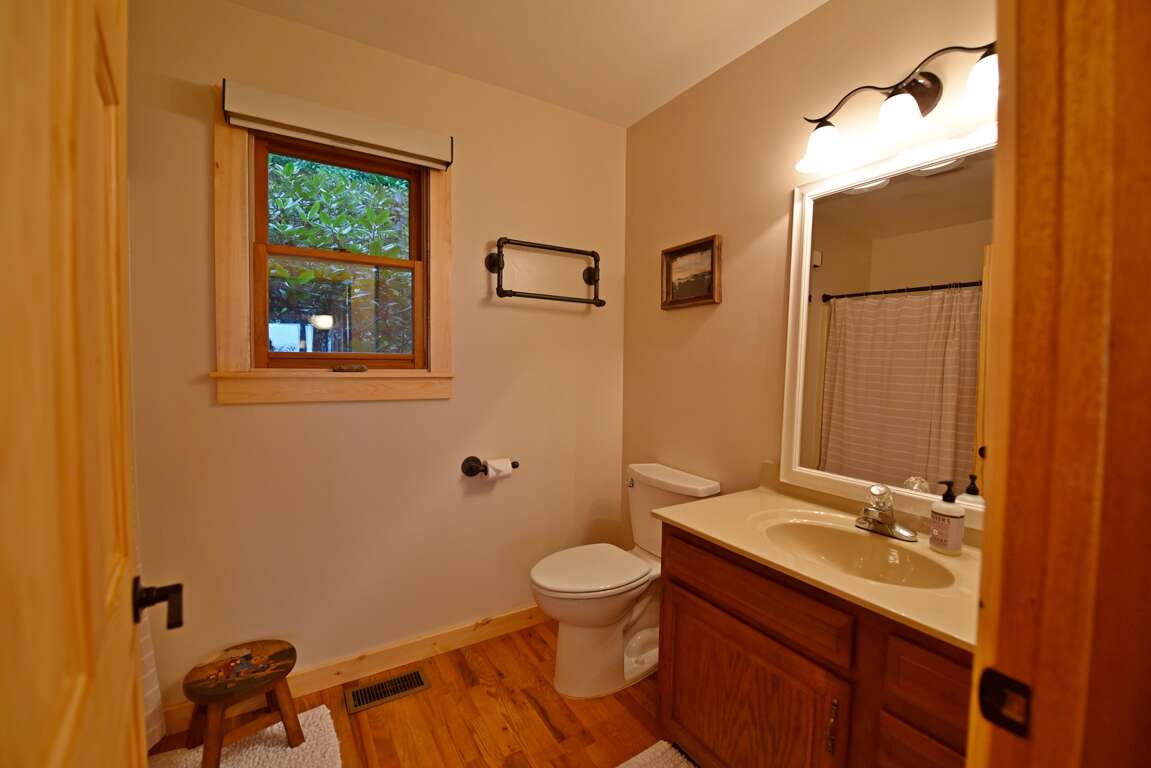 Full Bath - Main Level Full Bath - Main Level