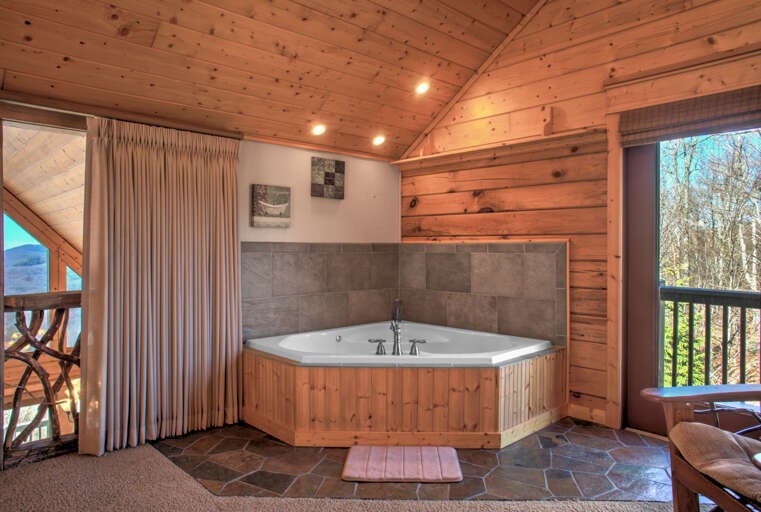 Main Suite/Bedroom Two - Jetted Tub