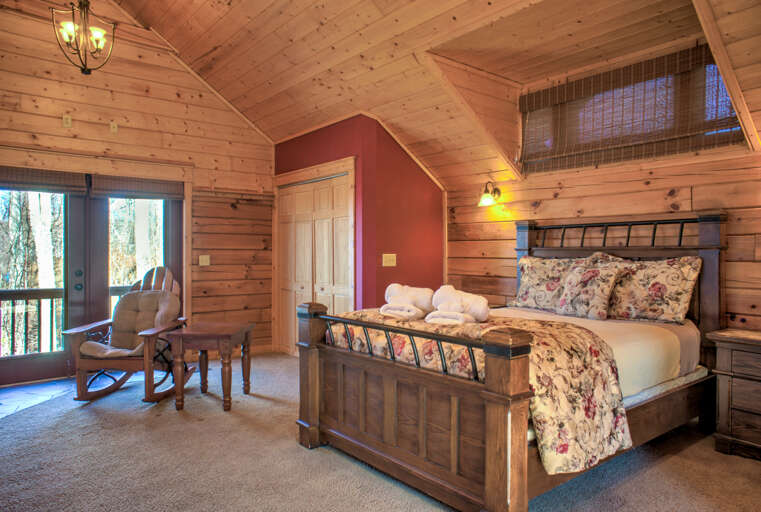 Upper Level - Main Suite/Bedroom Two - Queen Bed