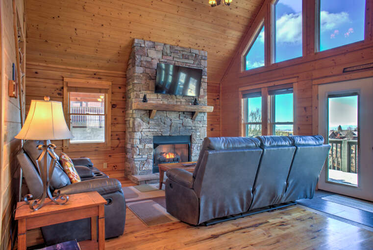 Living Area w/ Vaulted Ceilings