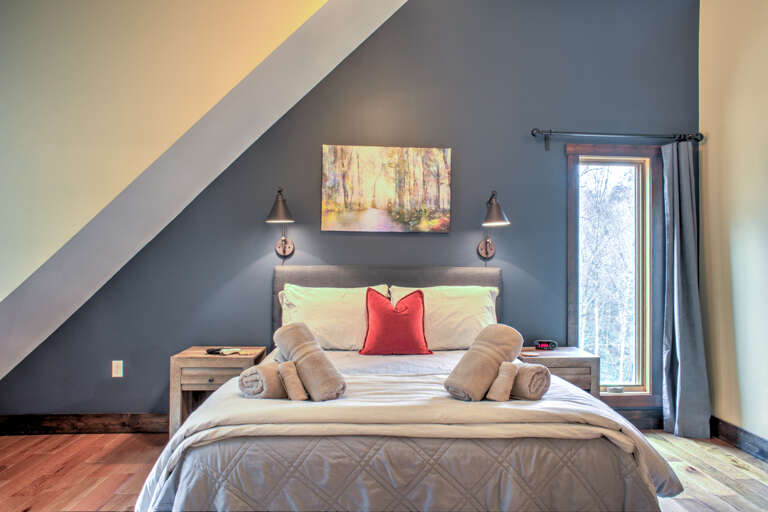 Bedroom Three - Queen Bed