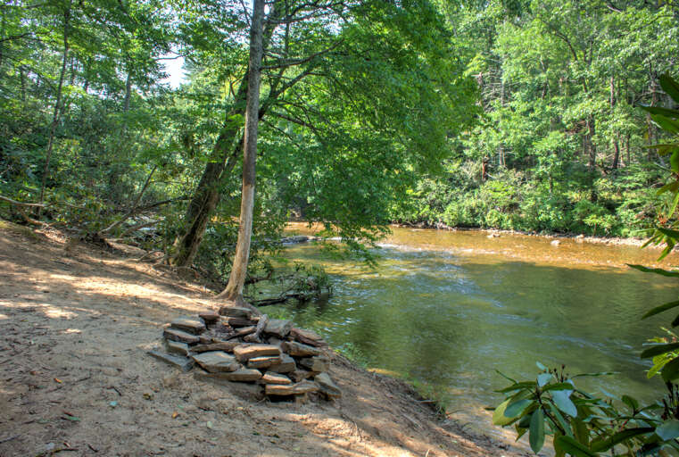 South Toe River Access Point & River-side Fire Pit