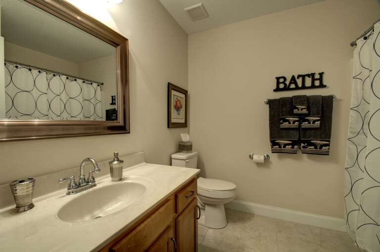 Full Bath - Upper Level