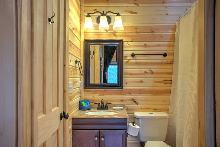 Lower Level - Shared Full Bath