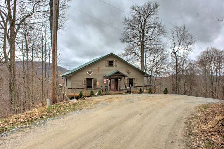 Driveway & Parking
