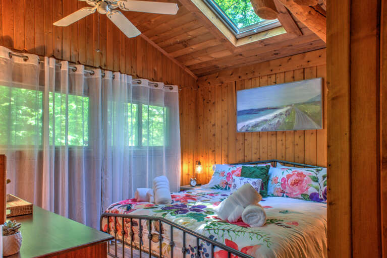 Main Level - Bedroom 1 - 1 King Bed