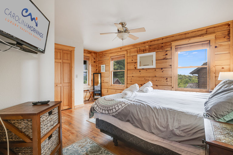 Main Level - Main Suite/Bedroom One - King Bed